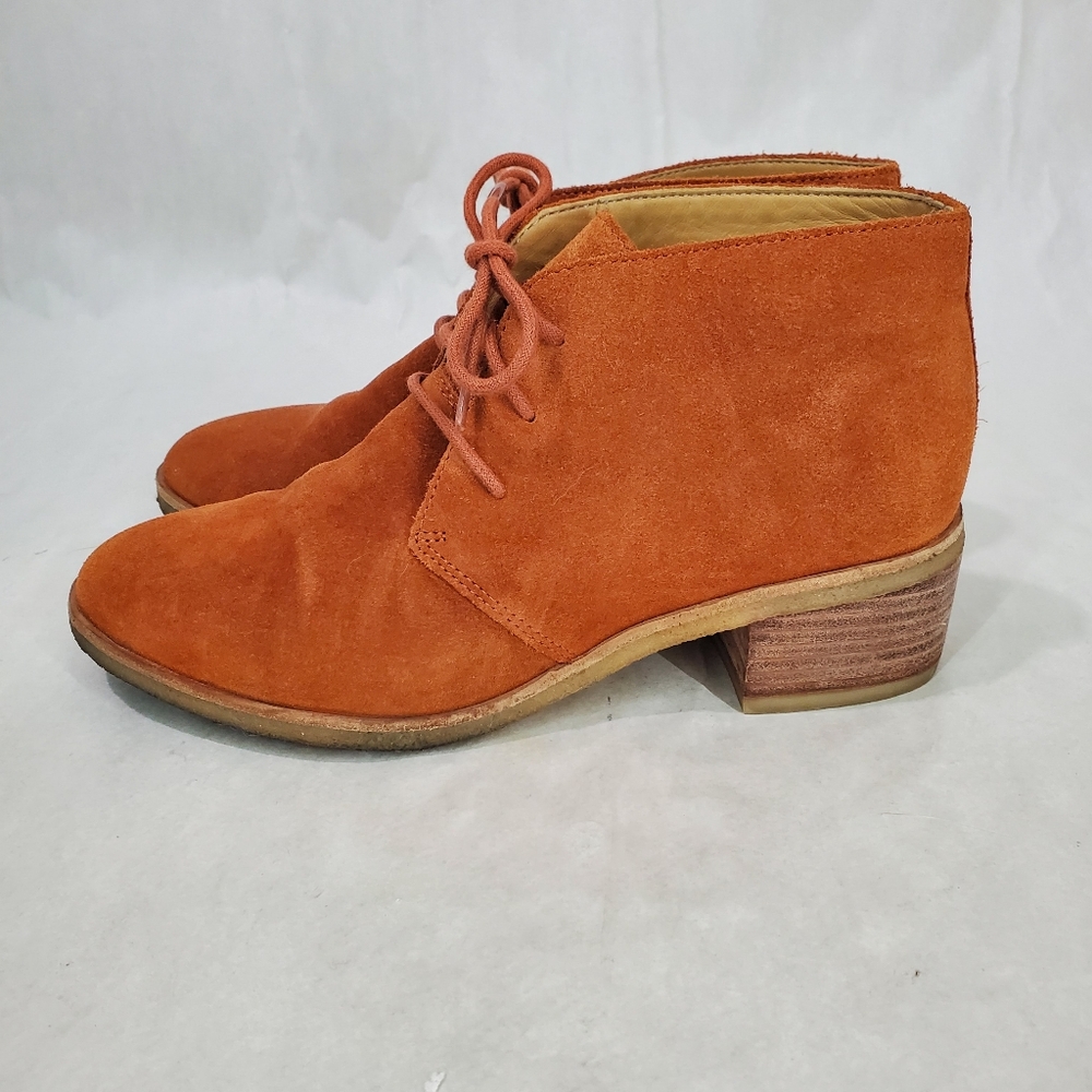 Clarks Originals Phenia Carnaby Ankle Boots Size 8.5 Suede Leather Fall Shoe - Picture 2 of 9